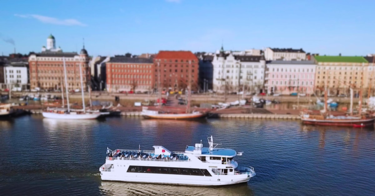 Veneajelu Experience: Breathtaking Views You Can’t Miss